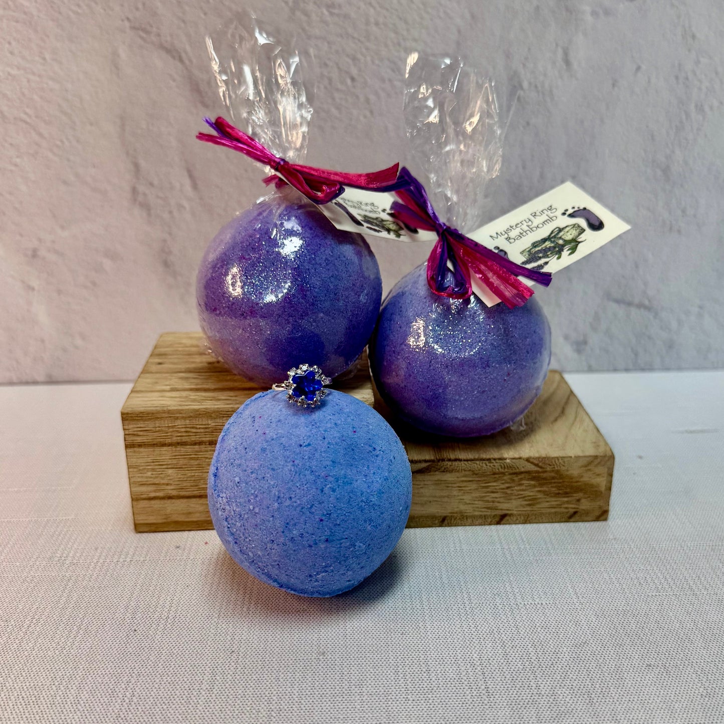 Mystery Ring Bath bomb