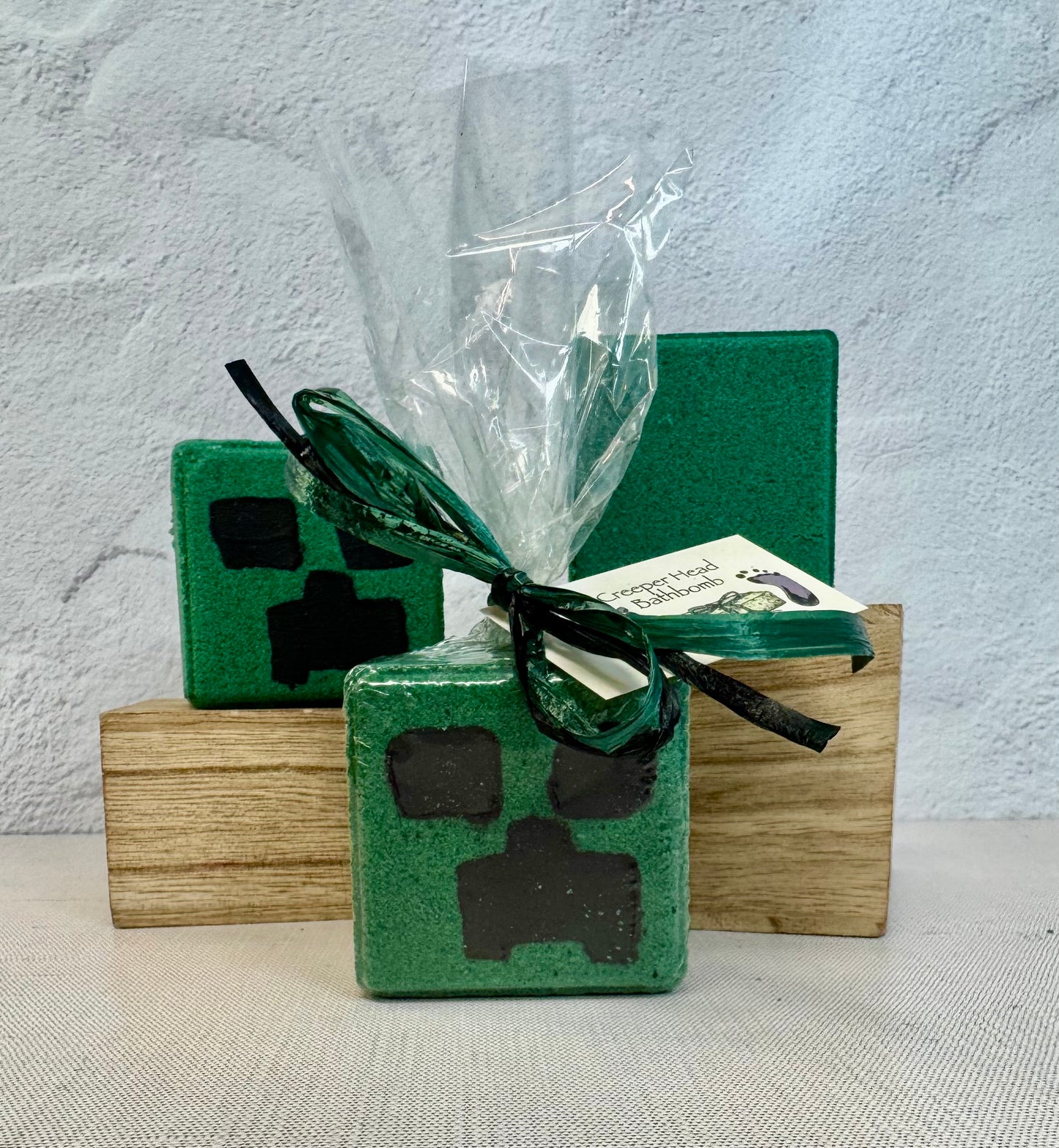 Minecraft Creeper Head Bath Bomb