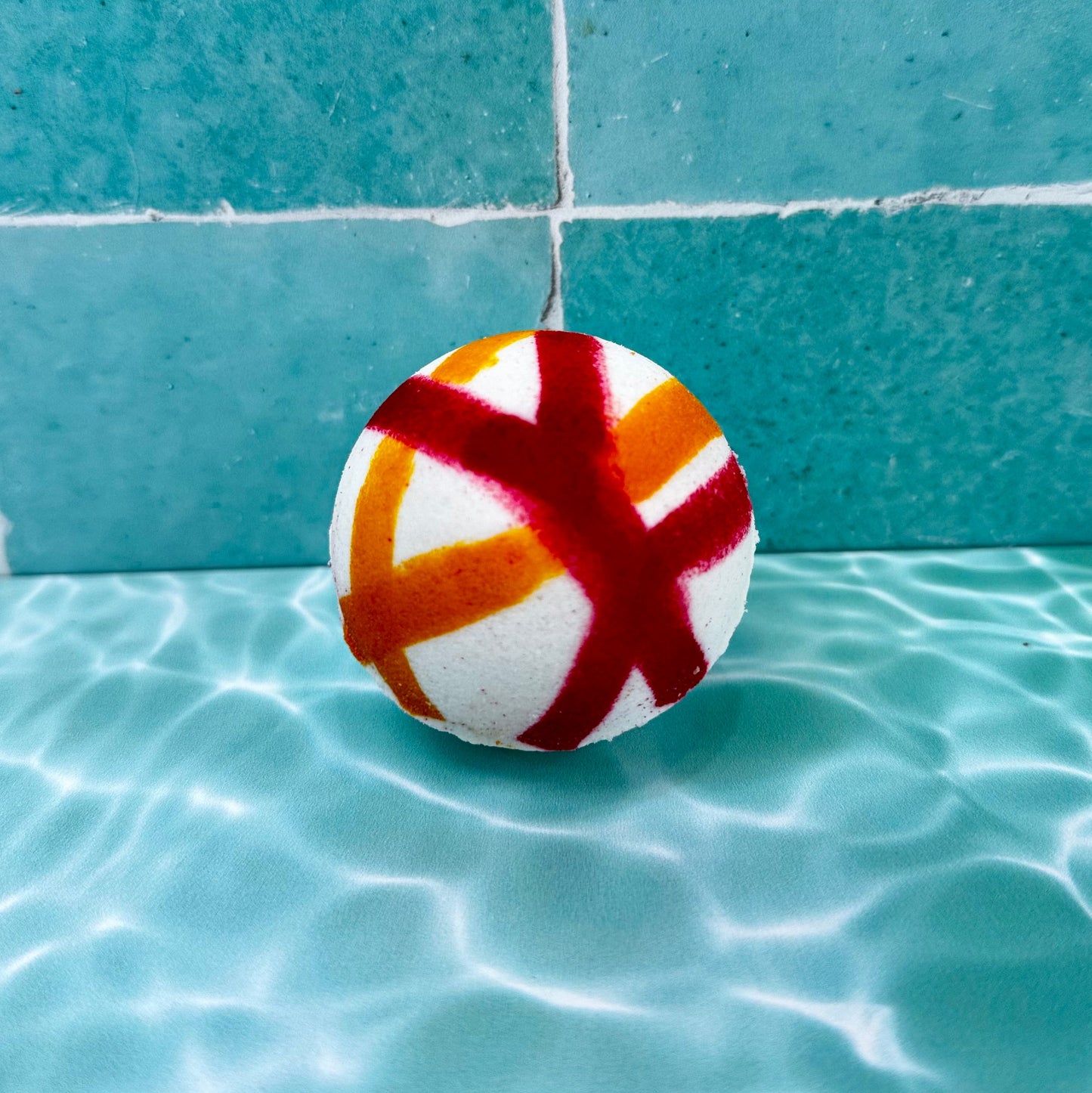 Island Nectar Bath Bomb
