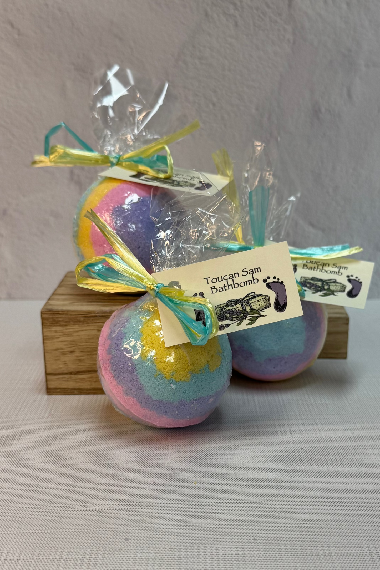 Toucan Sam Bath Bomb