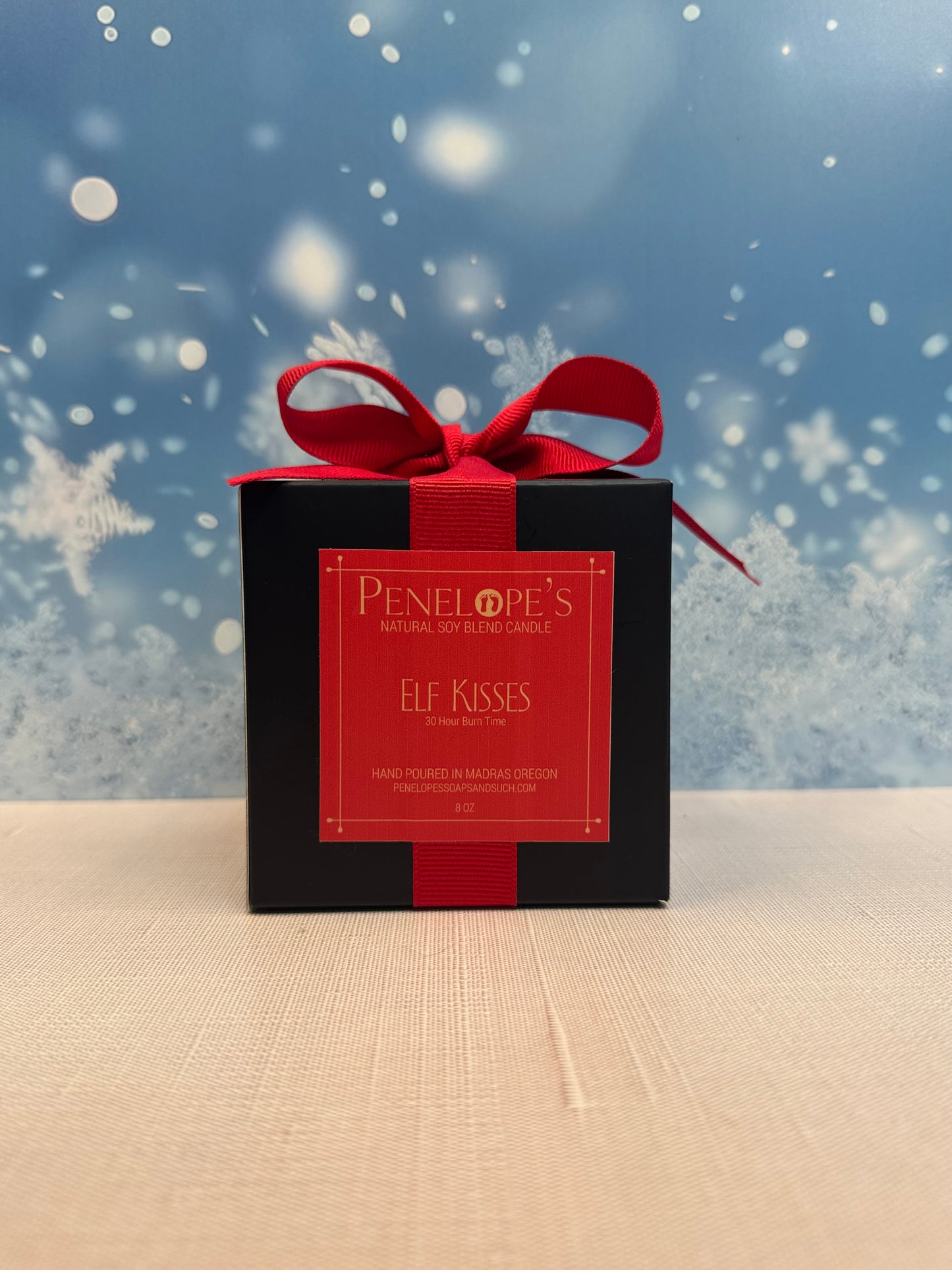 Elf Kisses – 8oz Luxury Candle