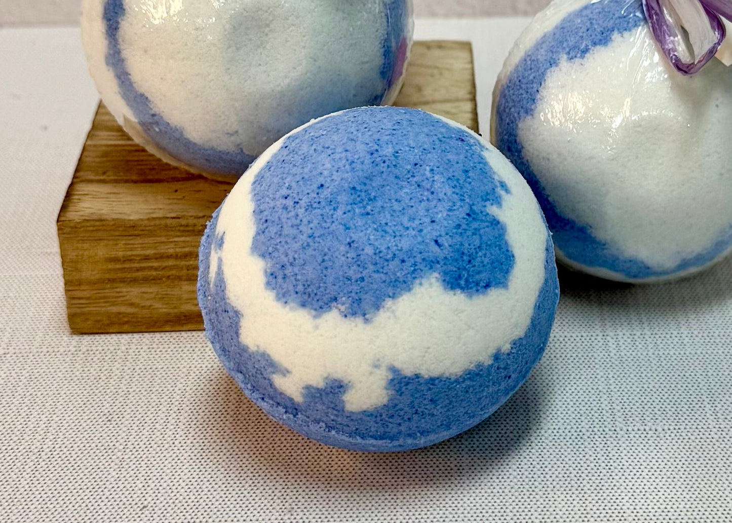 Lilac Bath Bomb