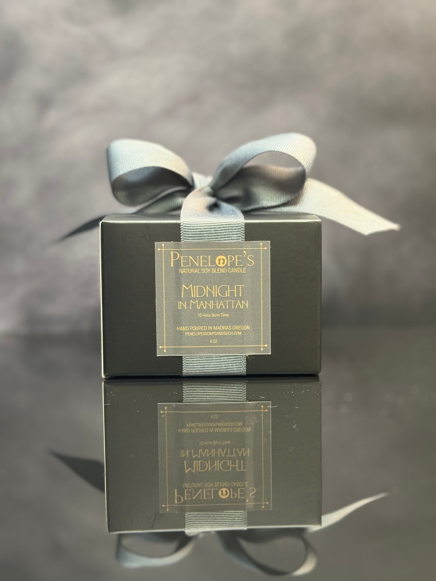 Midnight in Manhattan – 4oz Luxury Candle