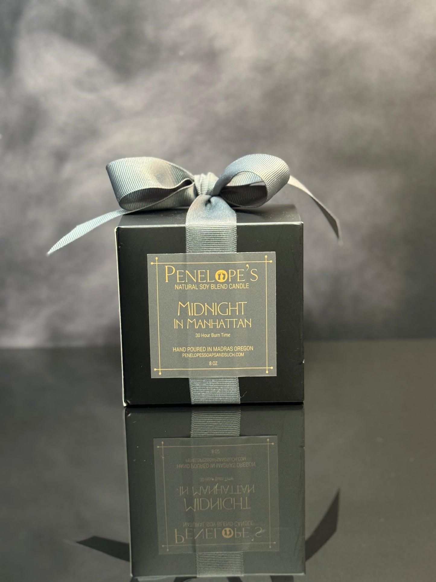 Midnight in Manhattan – 8oz Luxury Candle