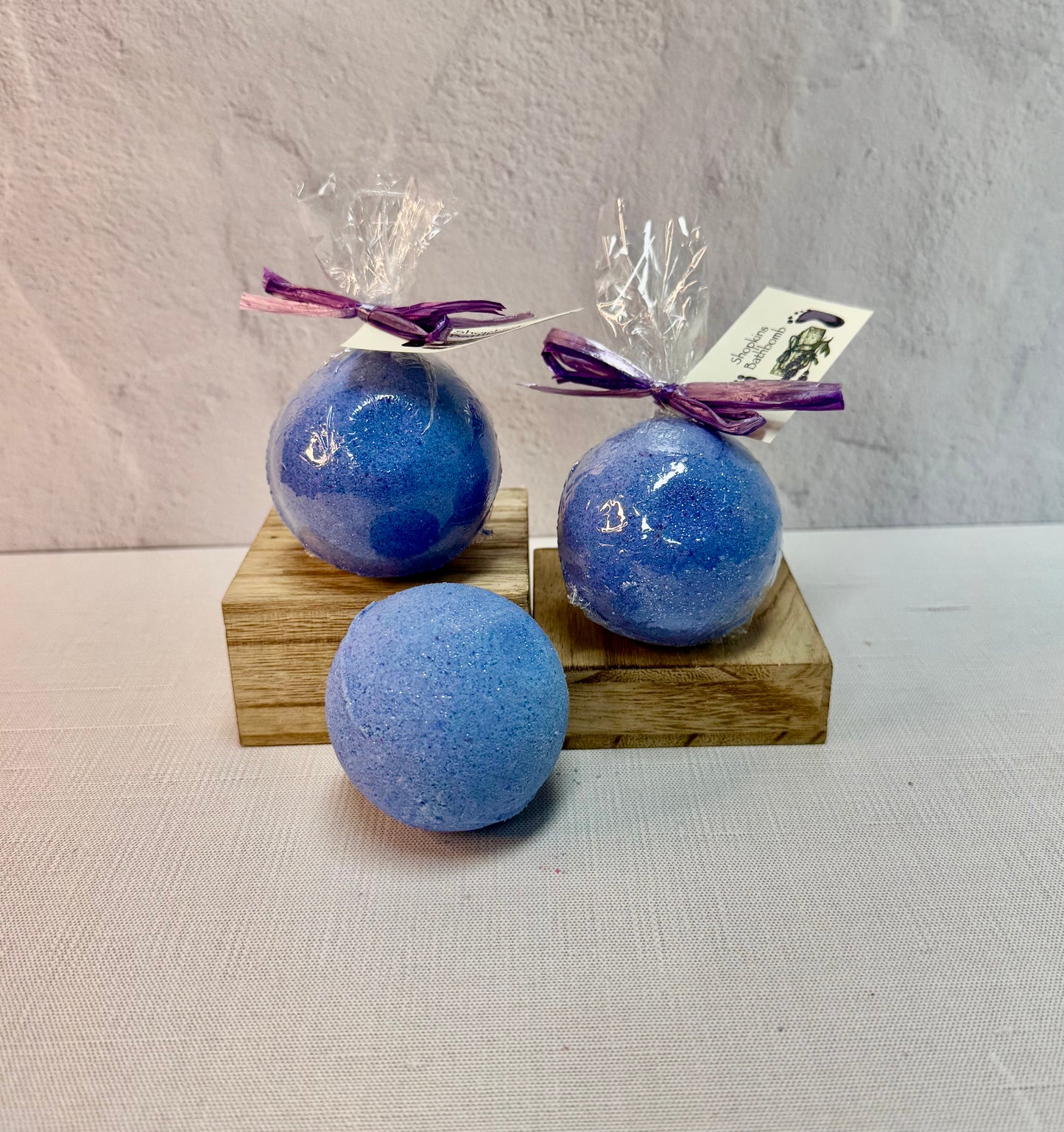 Shopkins Bath bomb W/ Figurine -Purple-
