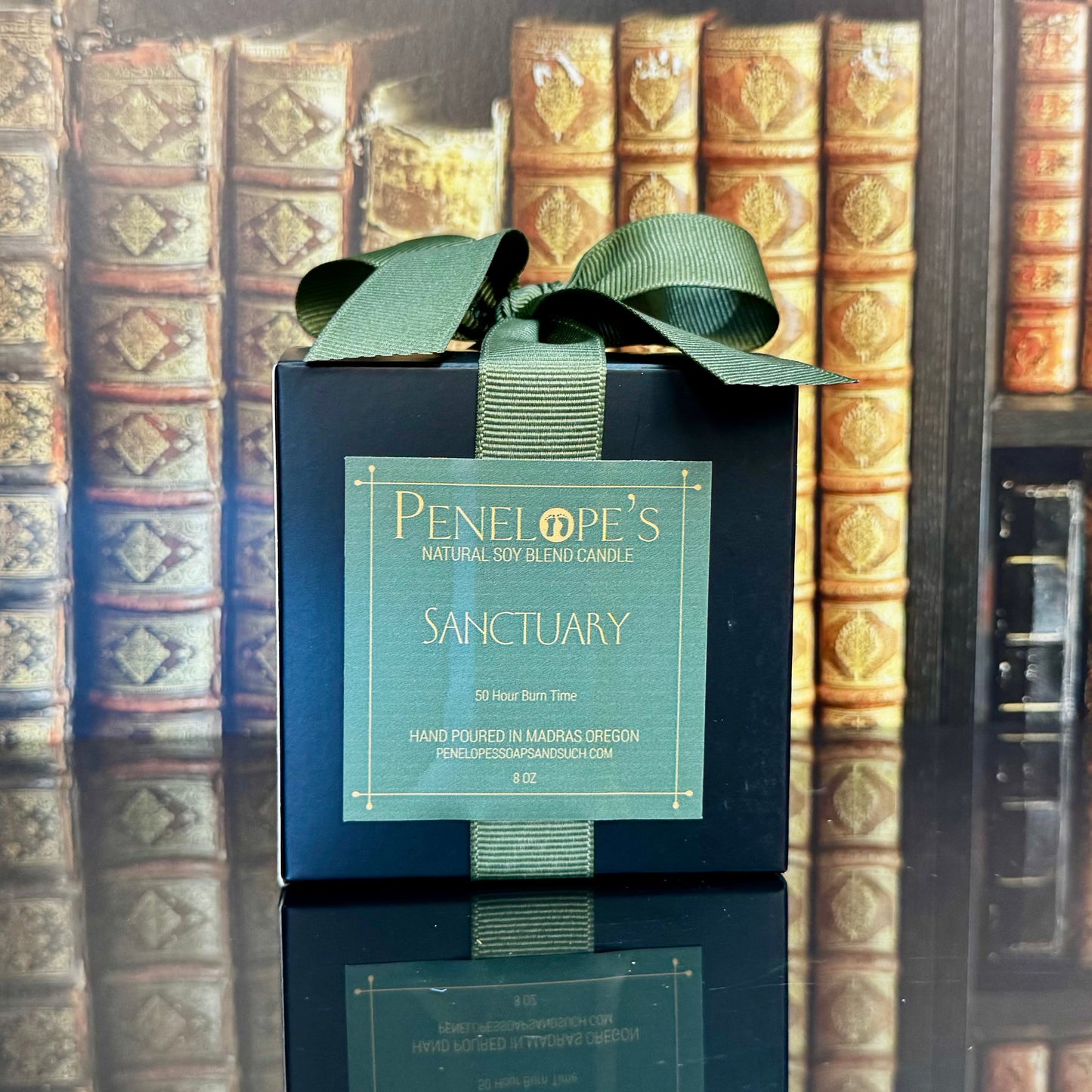 Sanctuary - 8oz Luxury Candle