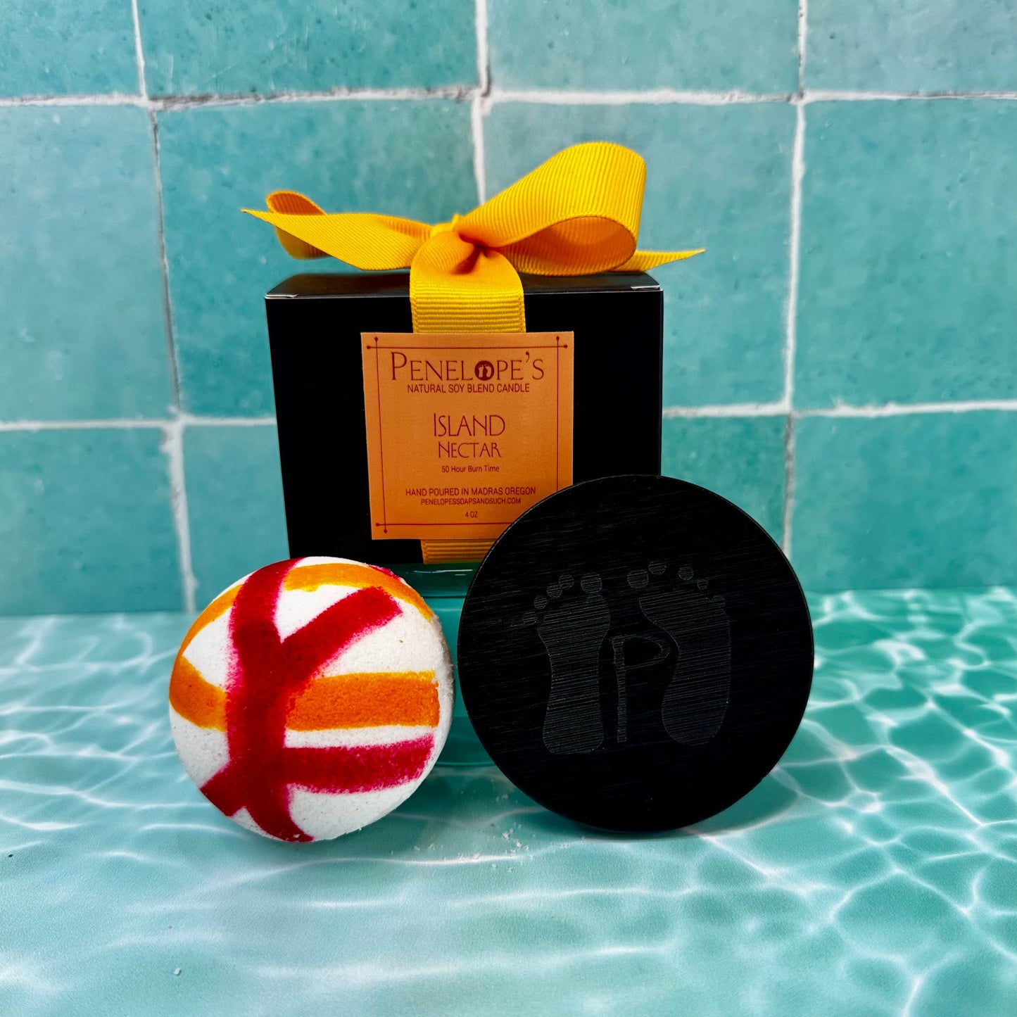 Island Nectar Bath Bomb