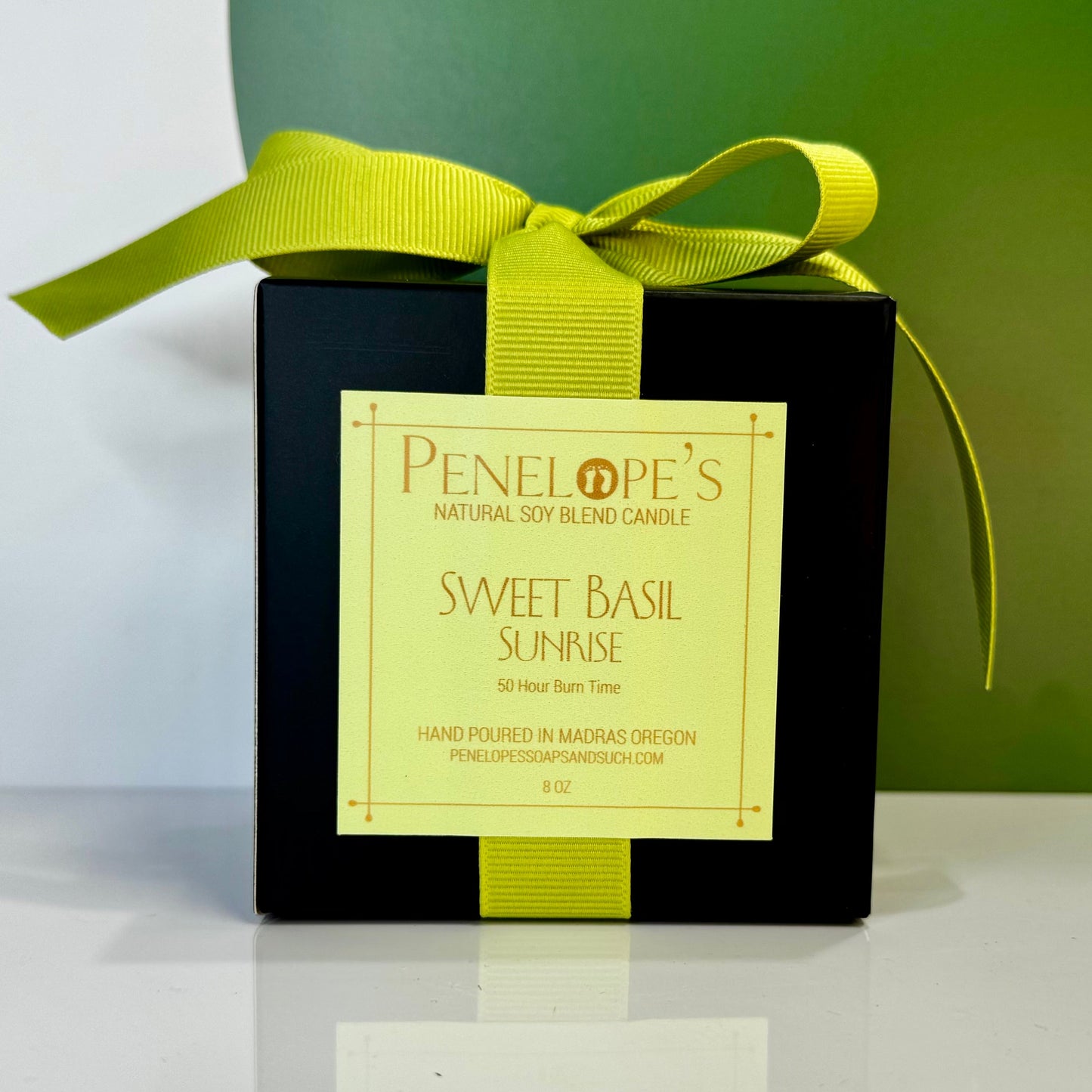 Sweet Basil Sunrise - 8oz Luxury Candle